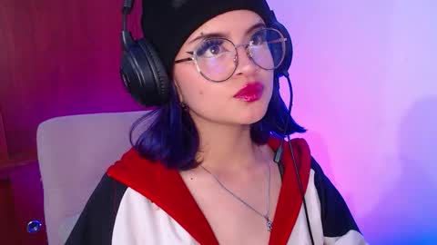 raventh_ online show from March 23, 2:33 pm