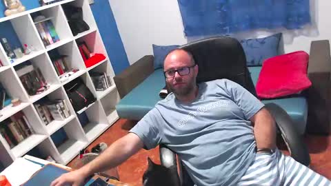 ravingr3d3 online show from June 7, 1:22 am