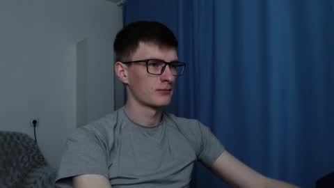 Ray Booy  online show from December 4, 2:33 am