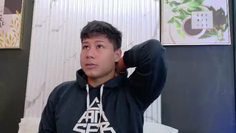rayden_boy online show from June 11, 12:14 pm
