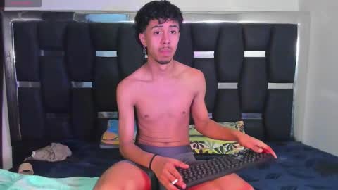 Rayn online show from February 27, 10:35 pm