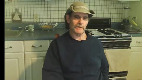 Ray online show from October 26, 7:13 pm