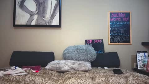 LittleRedRider   online show from March 1, 4:58 am