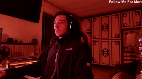 rcomi4 online show from November 12, 2:25 am