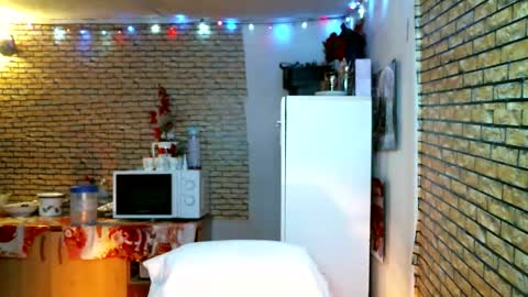 real_coupl3 online show from February 3, 8:57 pm