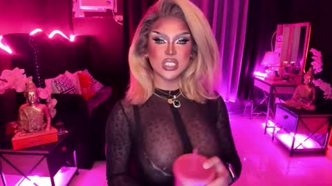 Miss Katrina De Futah Goddess of HELL online show from November 20, 1:04 am