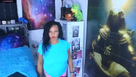 realgoddessdream online show from July 17, 5:09 am
