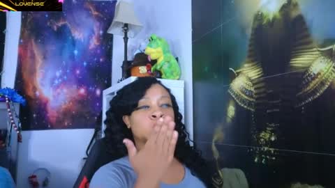realgoddessdream online show from July 18, 5:09 am