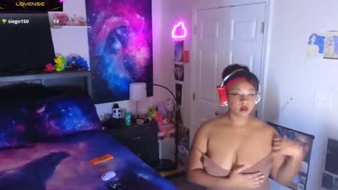 realgoddessdream online show from May 29, 12:41 am