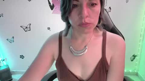 Rebbeca online show from March 6, 1:43 pm