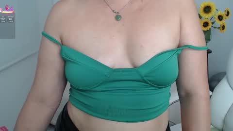 Snapshot of rebeca_milf chatting on September 10, 1:34 pm REBECA online show from September 10, 1:34 pm