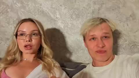 rebecca_david online show from June 6, 2:45 pm