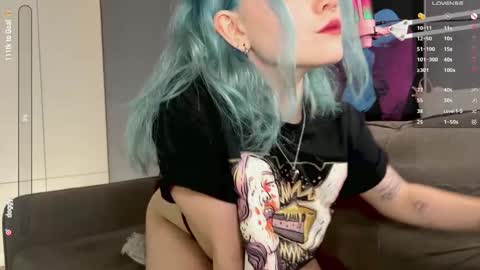 Rebecca Nikson online show from February 13, 3:32 am