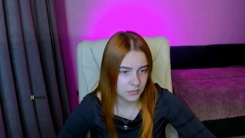 Snapshot of red__dizzy chatting on September 22, 7:40 pm red__dizzy online show from September 22, 7:40 pm