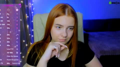 Snapshot of red__dizzy chatting on October 16, 4:39 pm red__dizzy online show from October 16, 4:39 pm