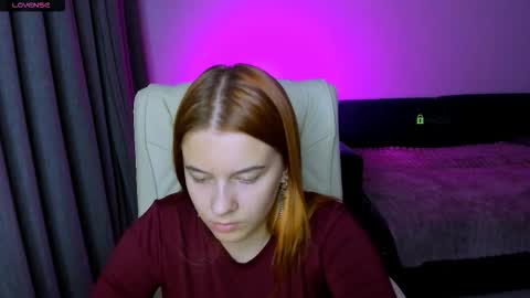 Snapshot of red__dizzy chatting on September 23, 8:48 pm red__dizzy online show from September 23, 8:48 pm