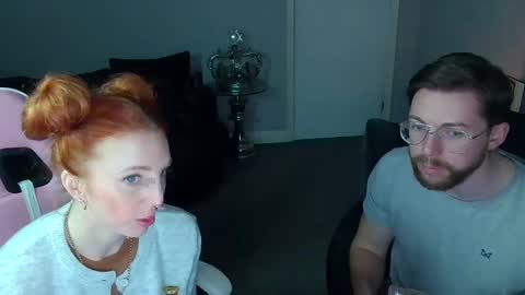 Red -  online show from February 9, 8:56 pm