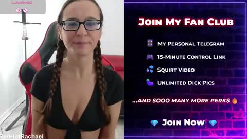 Snapshot of red_hot_rachael chatting on September 30, 3:33 pm Red Hot Rachael online show from September 30, 3:33 pm