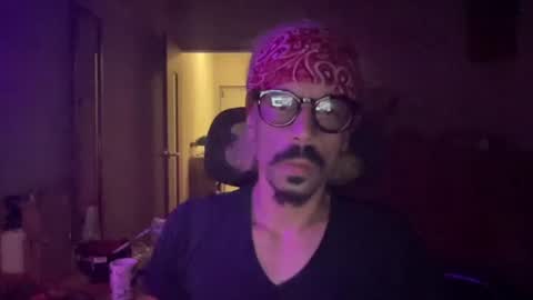 red_room420 online show from August 4, 11:39 am