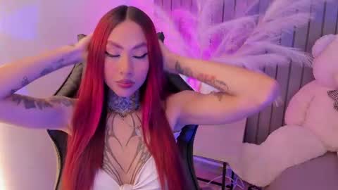 red_sinclair online show from June 12, 3:55 pm