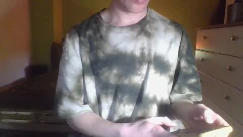 red_star_96 online show from February 8, 3:19 am