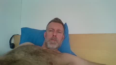 Red online show from November 18, 10:51 am