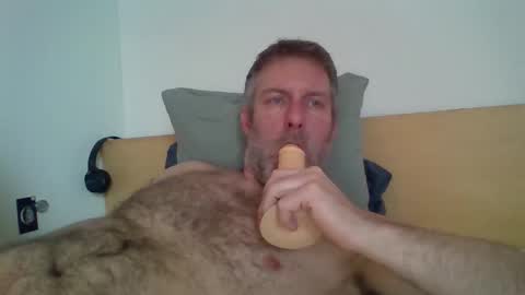 Red online show from February 5, 10:41 am