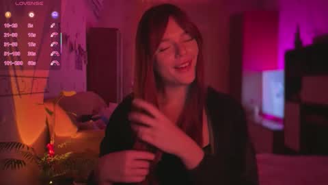 redaplle2 online show from April 15, 8:31 pm