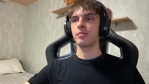 redbullshine online show from September 29, 3:22 pm