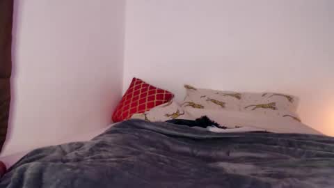 Natural Redhead x online show from November 10, 11:40 pm