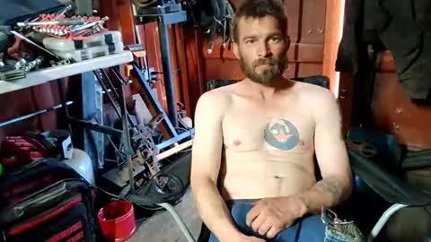 Kevin online show from January 8, 8:07 pm