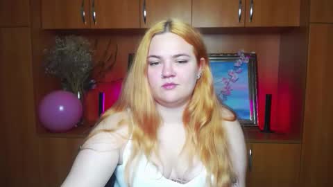 Rina online show from May 12, 6:28 pm