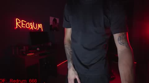 Red online show from December 1, 7:34 pm