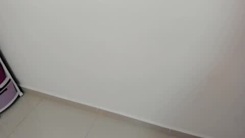 redski77 online show from February 17, 6:34 am