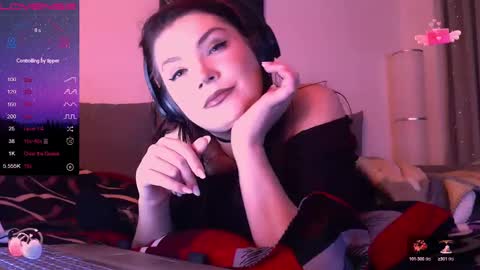 Red online show from January 3, 10:19 pm