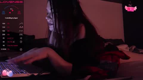 Red online show from February 20, 11:51 pm