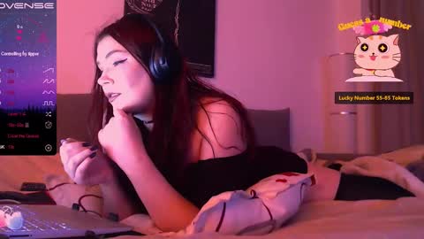 Red online show from March 1, 11:04 pm