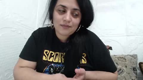 Reea online show from January 11, 9:10 pm