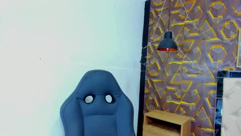 reed_kitty online show from December 16, 5:52 pm