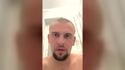regularfucker29 online show from July 24, 9:23 pm