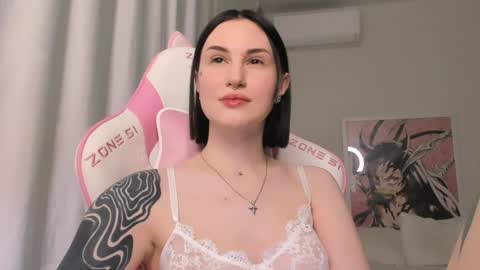 Roxy online show from December 14, 4:41 pm