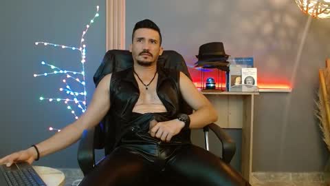   REIKO  online show from February 3, 2:54 pm