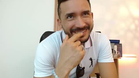   REIKO  online show from November 29, 7:54 pm