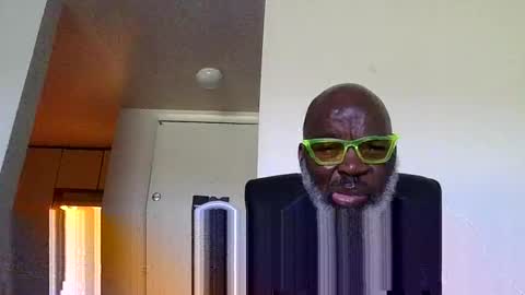 reikoveino online show from June 3, 6:35 pm