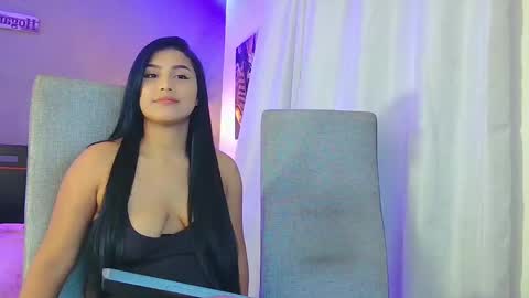 paola online show from January 23, 1:51 am