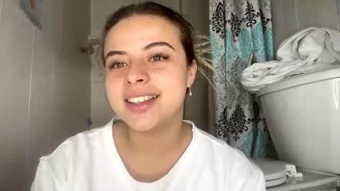 mariana online show from November 26, 7:43 pm