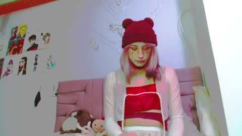 reiv_femboy online show from July 19, 3:42 am