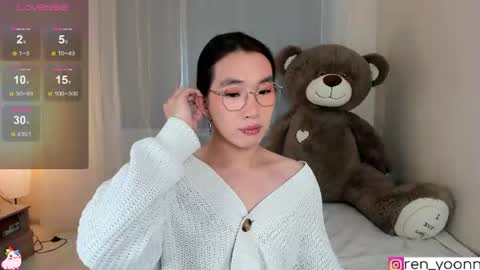 Ren online show from June 20, 9:59 am