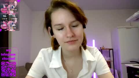 Claire online show from March 27, 5:25 pm