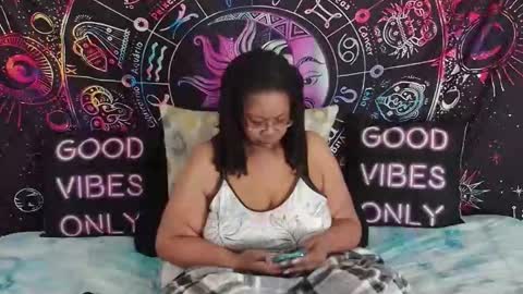 RenaeCumsAlot online show from February 6, 4:21 pm